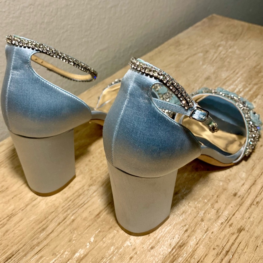 Badgley Mischka Blue Satin Block Heel Sandals – Size 10 Wedding Party Formal - Picture 6 of 13